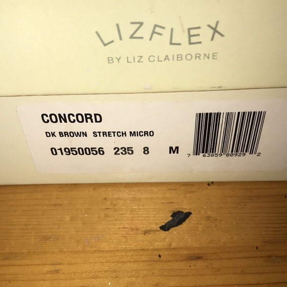 LizFlex Dark Brown Concord Heels 8 - Picture 8 of 8